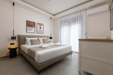 Ground Floor - Bedroom 1