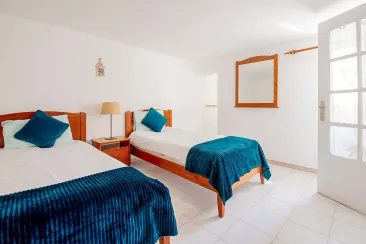 Bedroom-2