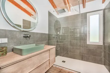 Shower Room-1