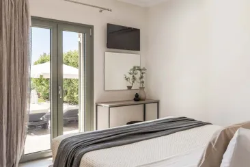 Ground Floor - Bedroom 1