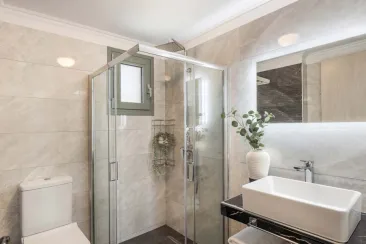 Shower Room-1