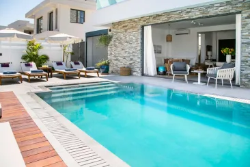 Pool-1