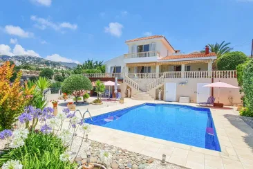 Villa-1