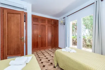 Bedroom-4