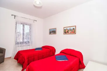 Ground Floor - Bedroom 2