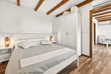 Bedroom-2