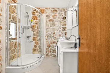 Shower Room-2
