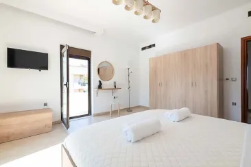 Bedroom-1