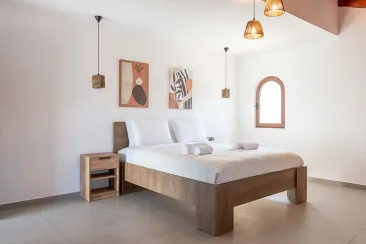 Ground Floor - Bedroom 4