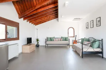 Lounge-3