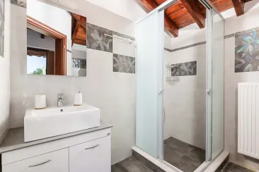 Shower Room-1