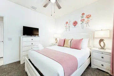 Ground Floor - Bedroom 1 Ensuite