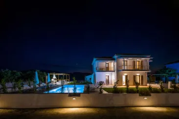 Villa-2