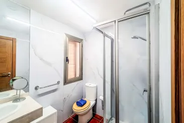 Shower Room-1