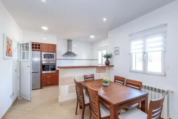 Kitchen-1