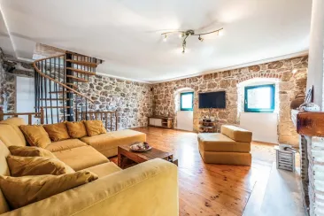 Lounge-1