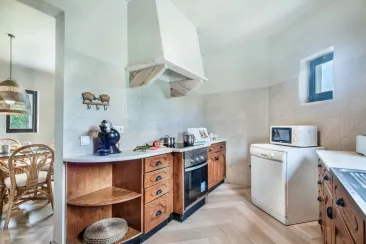 Kitchen-1