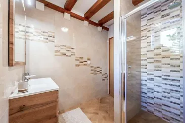 Shower Room-3