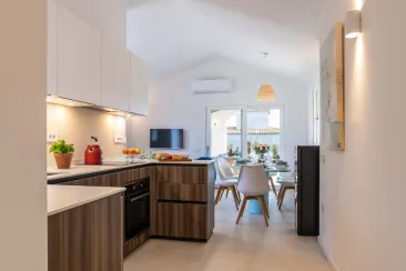 Kitchen-1