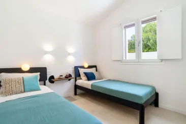 Ground Floor - Bedroom 3