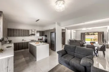 Kitchen-2