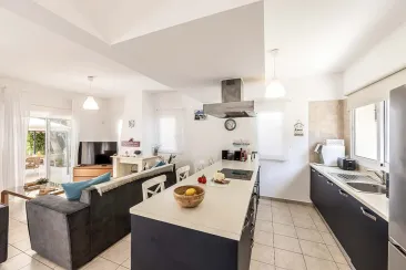 Kitchen-1