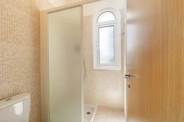 Shower Room-1
