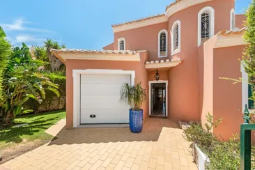 Villa-2