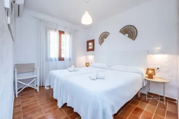 Ground Floor - Bedroom 2