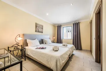 Ground Floor - Bedroom 3