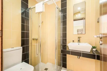 Shower Room-3