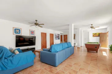 Lounge-3