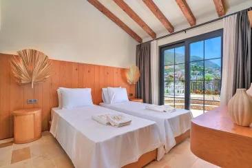 Ground Floor - Bedroom 1