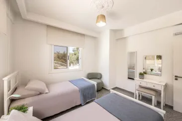 Ground Floor - Bedroom 2