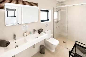 Shower Room-2