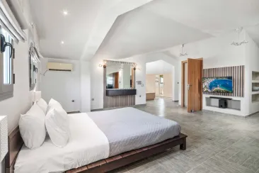 Second Floor - Bedroom 5
