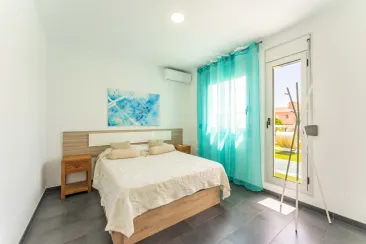 Ground Floor - Bedroom 1