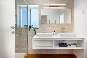 Shower Room-3
