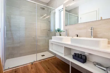 Shower Room-4