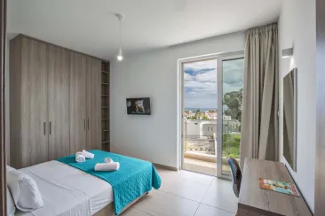 Ground Floor - Bedroom 1