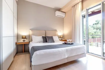 Ground Floor - Bedroom 4