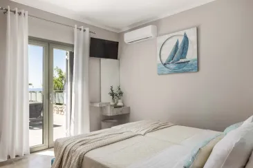 Ground Floor - Bedroom 1