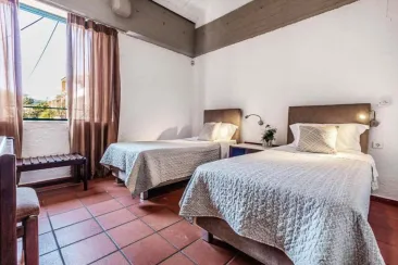 Ground Floor - Bedroom 2