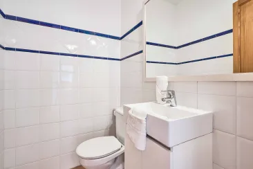 Shower Room-4