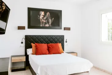 Ground Floor - Bedroom 1