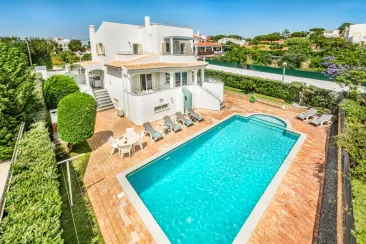 Villa-2