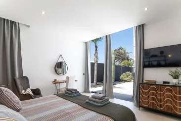 Ground Floor - Bedroom 1