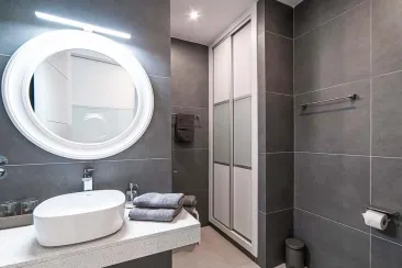 Shower Room-3