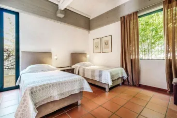 Ground Floor - Bedroom 2