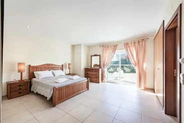 Ground Floor - Bedroom 2